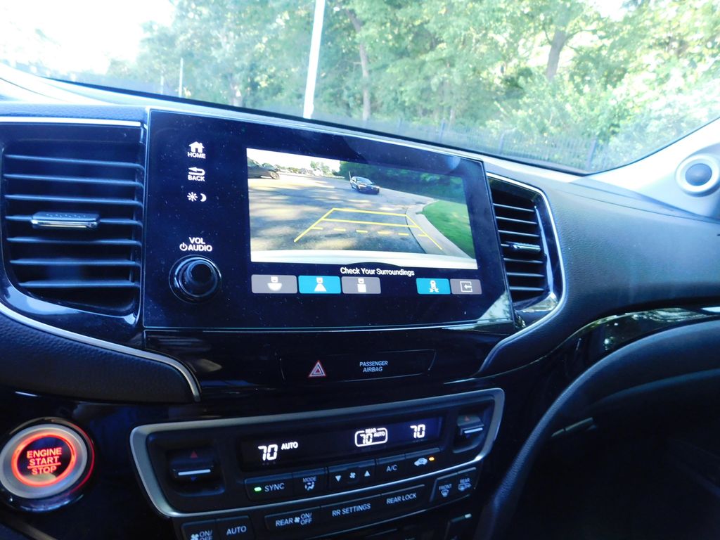Thumbnail: 2022 Honda Pilot - 11