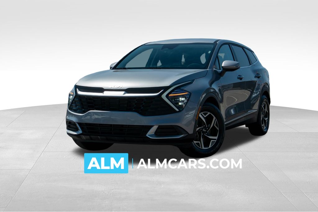 2024 Kia Sportage LX's photo