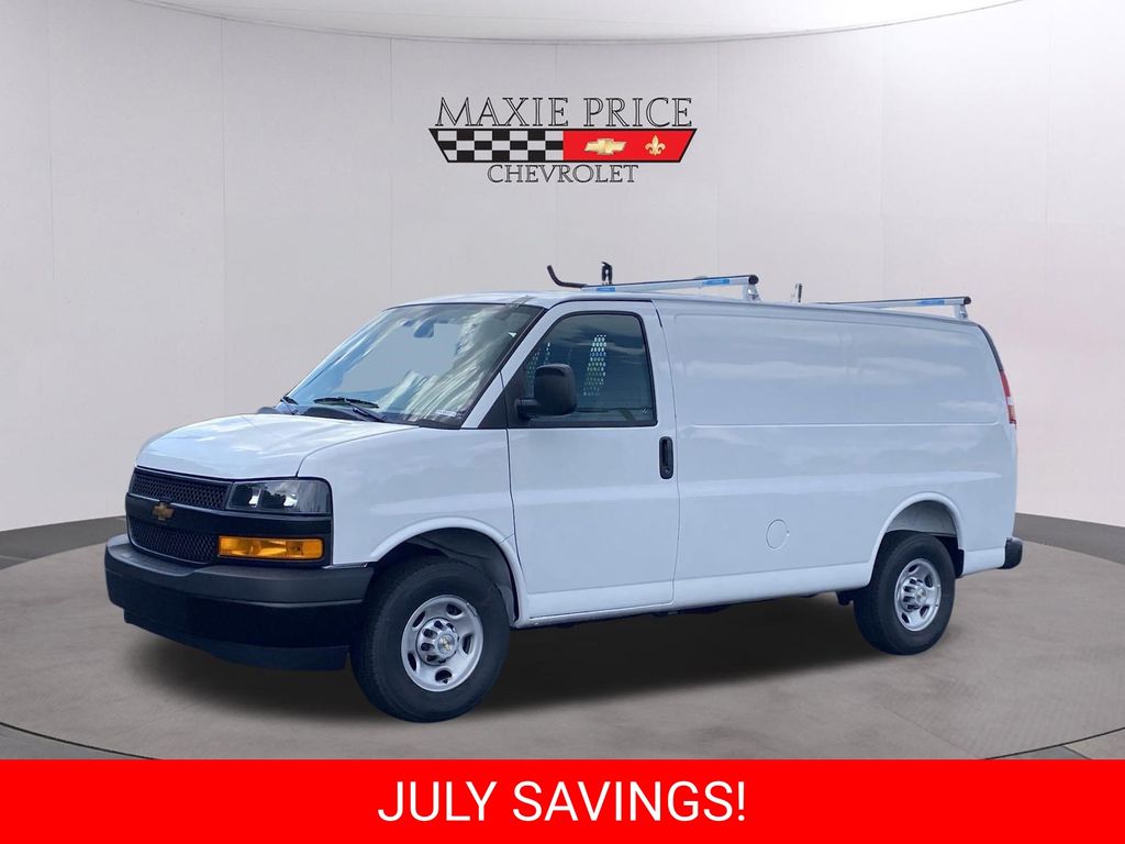 New 2026 Chevrolet Express 2500 Van