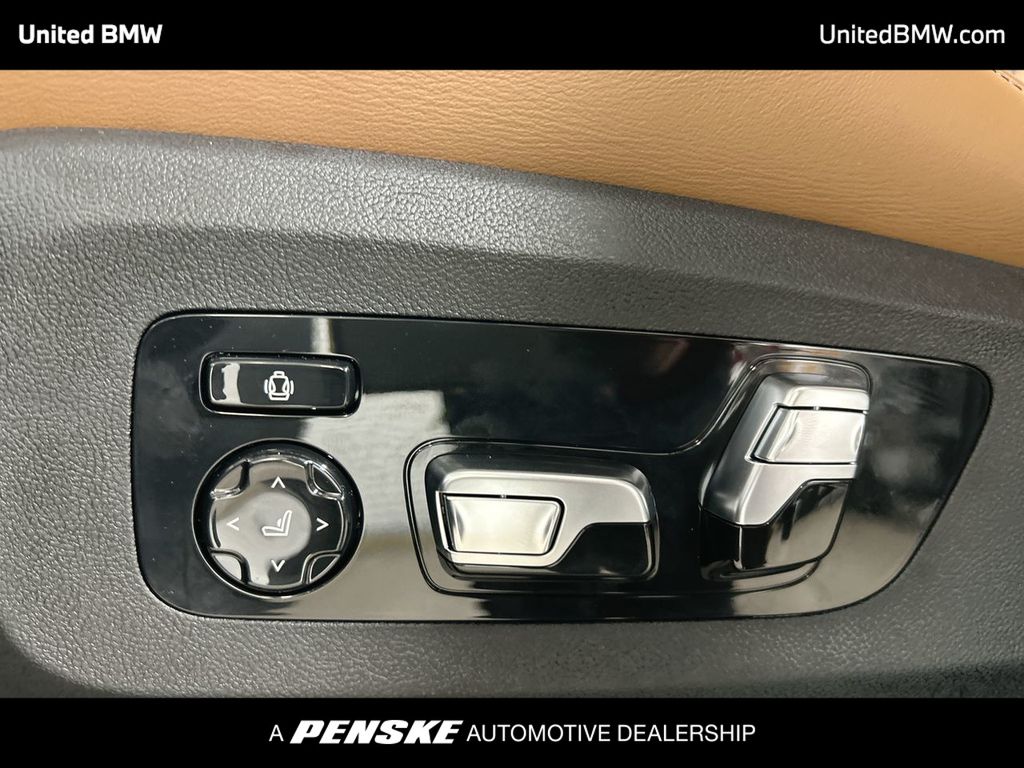 Thumbnail: 2026 BMW X5 - 12