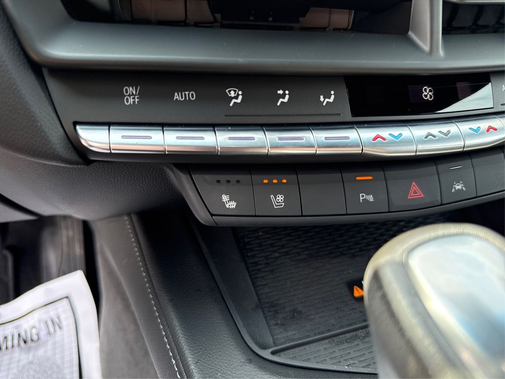 Used 2023 Silver Cadillac Premium Luxury image 40