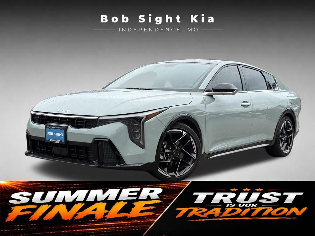 2025 Kia K4 GT-Line