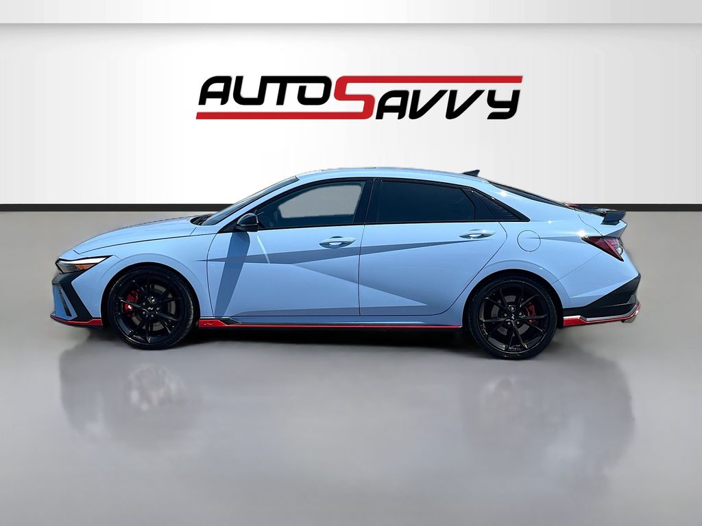 Used 2025 Blue Hyundai Base image 4
