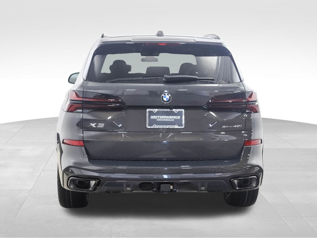 Thumbnail: 2026 BMW X5 - 4