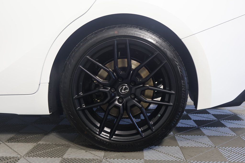 2024 Lexus IS 500 F Sport Performance 16