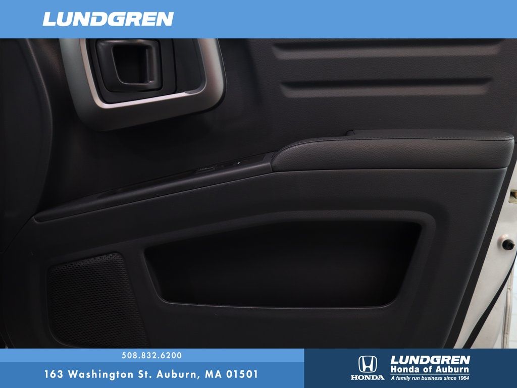 2014 Honda Ridgeline SE 9