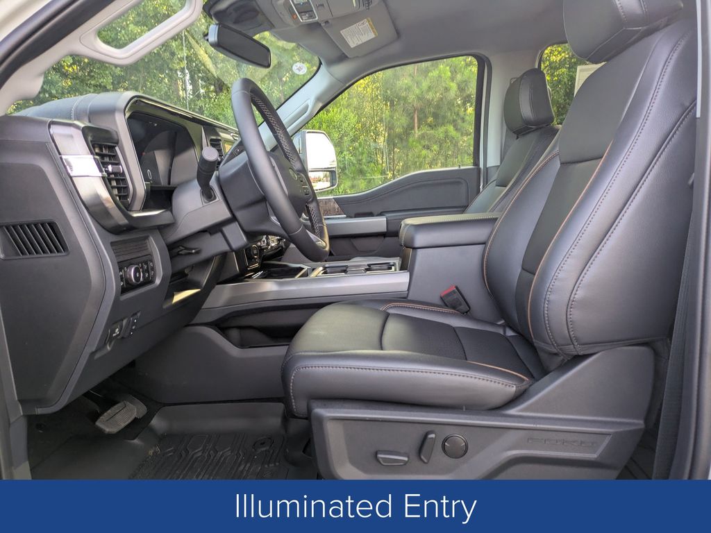 2026 Ford F-350 Super Duty LARIAT