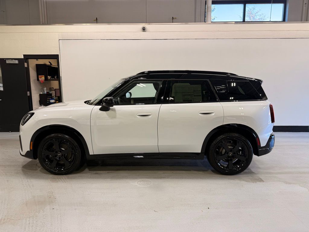 Thumbnail: 2026 MINI Cooper Countryman - 2