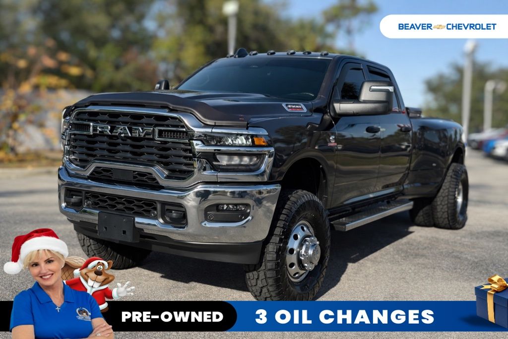 2025 RAM Ram 3500 Pickup Tradesman's photo