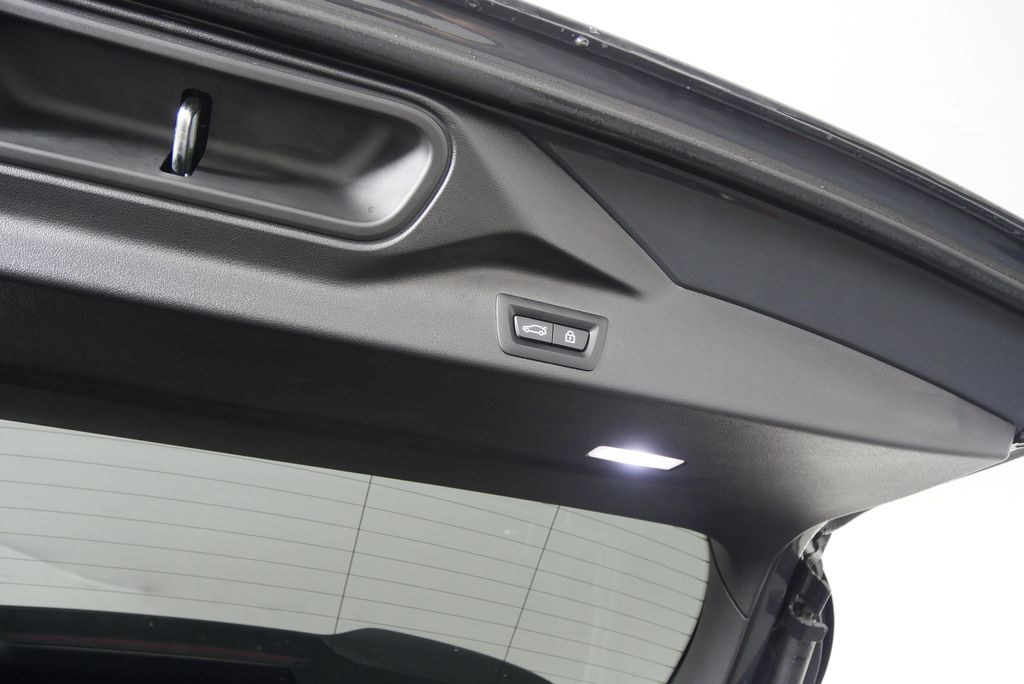 Thumbnail: 2023 BMW X5 - 20