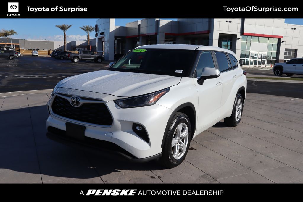 2023 Toyota Highlander LE -
                Surprise, AZ