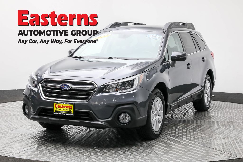 2019 Subaru Outback Premium's photo