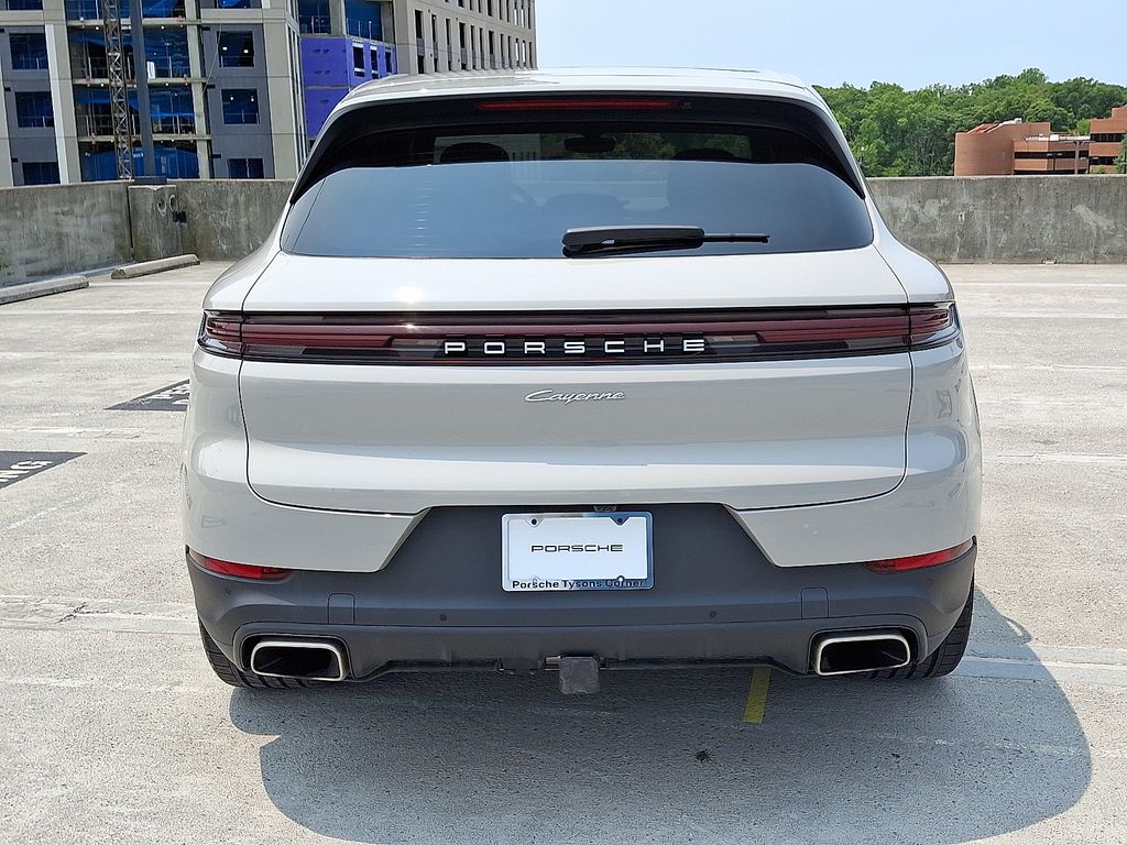 2024 Porsche Cayenne  9