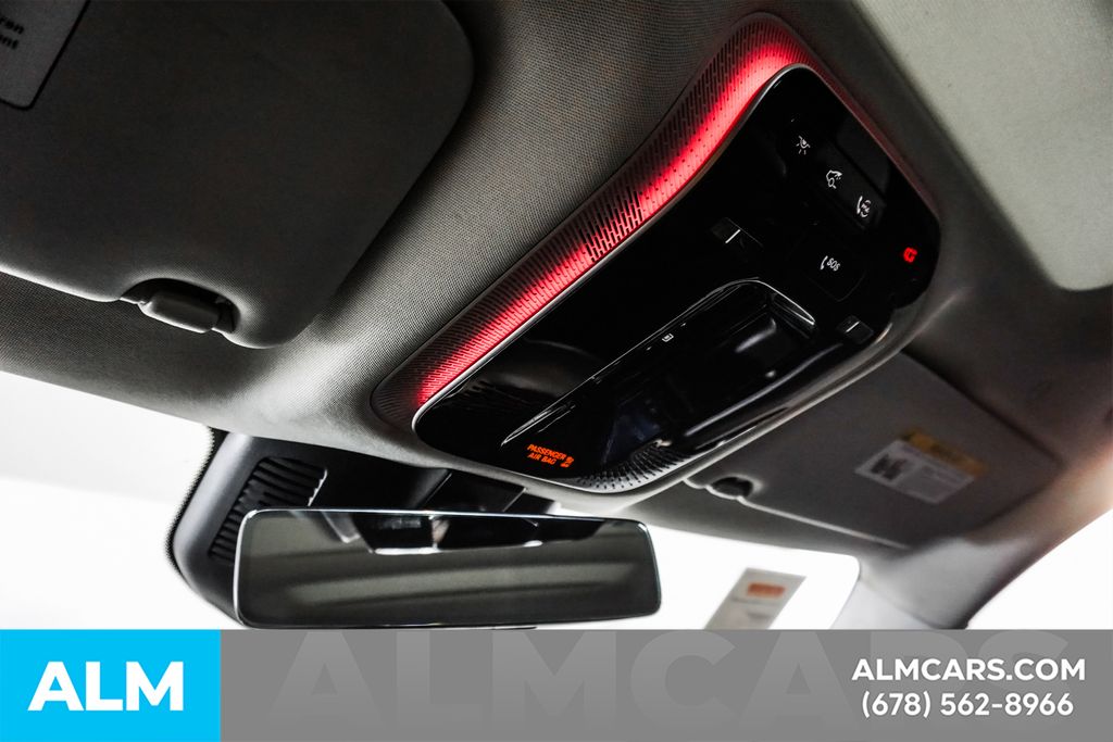 Used 2024  Mercedes-Benz C 300 image 51