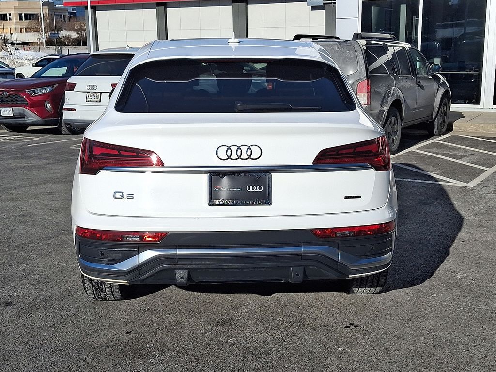 Thumbnail: 2022 Audi Q5 - 5