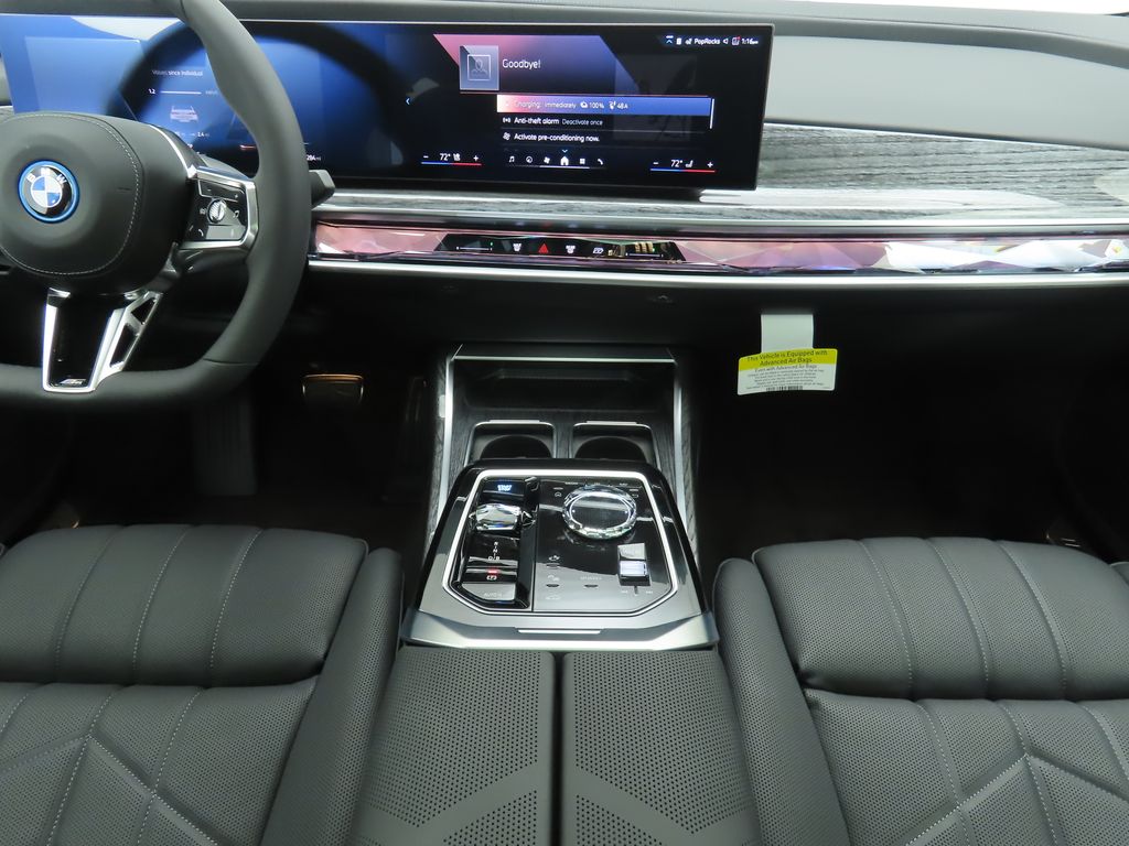 Thumbnail: 2026 BMW i7 - 13