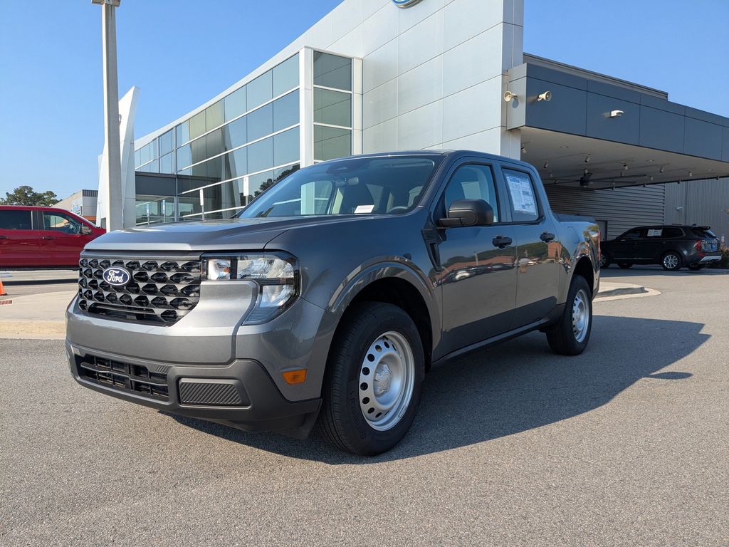 2025 Ford Maverick XL