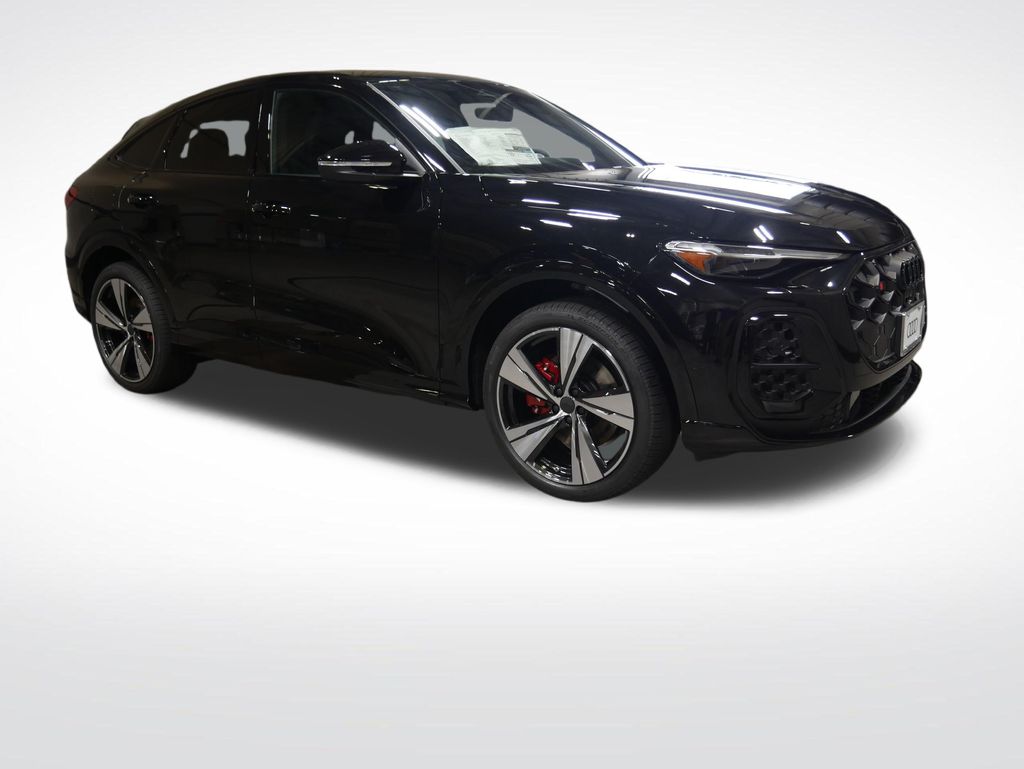 Thumbnail: 2026 Audi SQ5 - 7