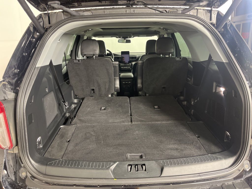 Thumbnail: 2023 Ford Explorer - 12