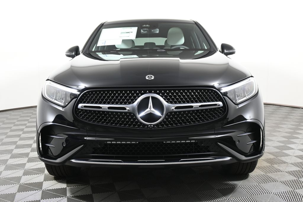 2025 Mercedes-Benz GLC 300 9