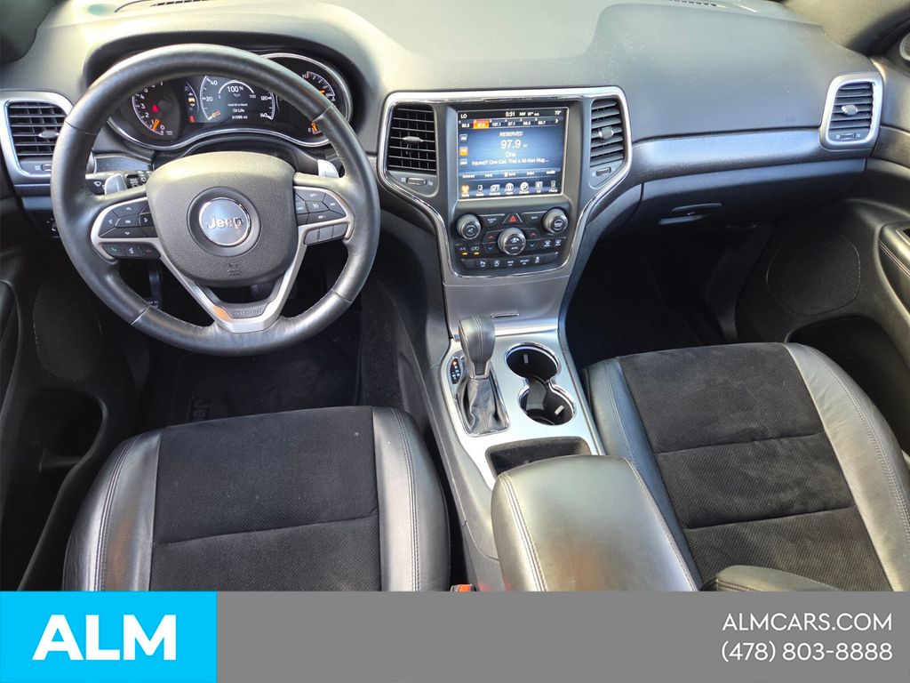 Used 2017 Gray Jeep Altitude image 17