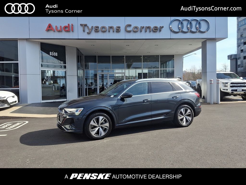 2024 Audi Q8 e-tron Premium Plus Hero Image