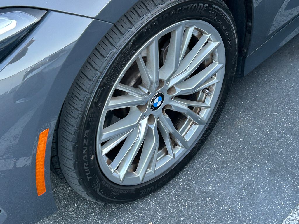 Thumbnail: 2023 BMW 3 Series - 3