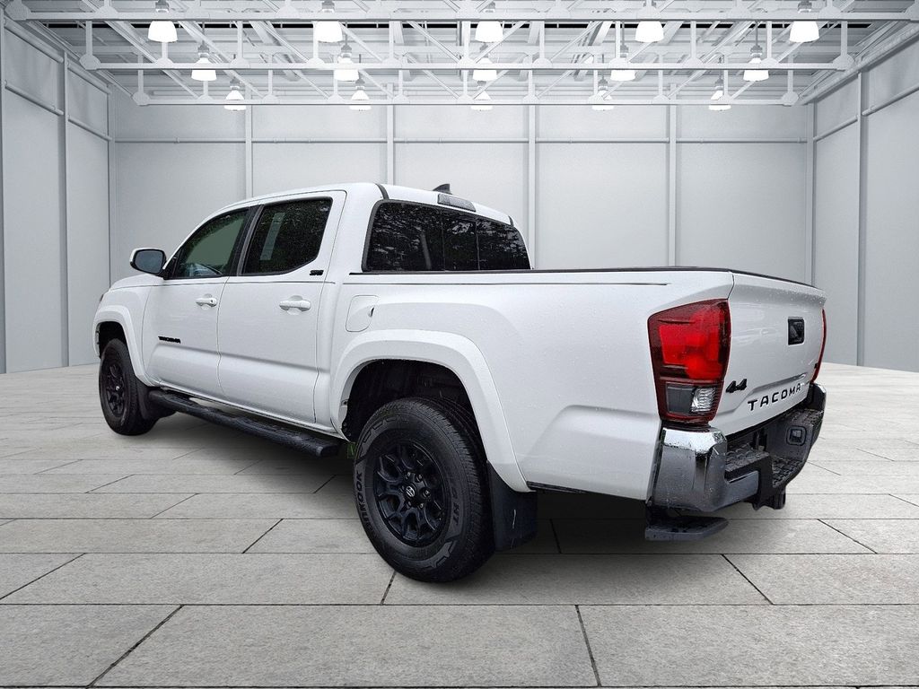 2020 Toyota Tacoma SR5 6