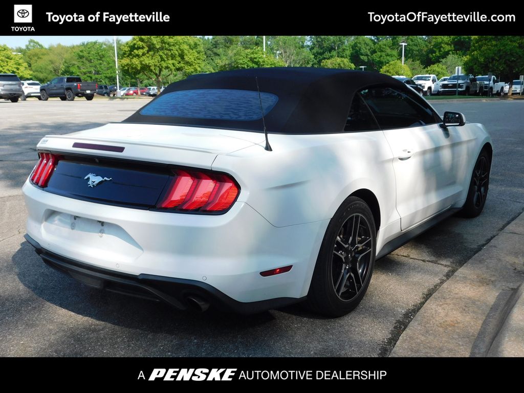 2018 Ford Mustang  10