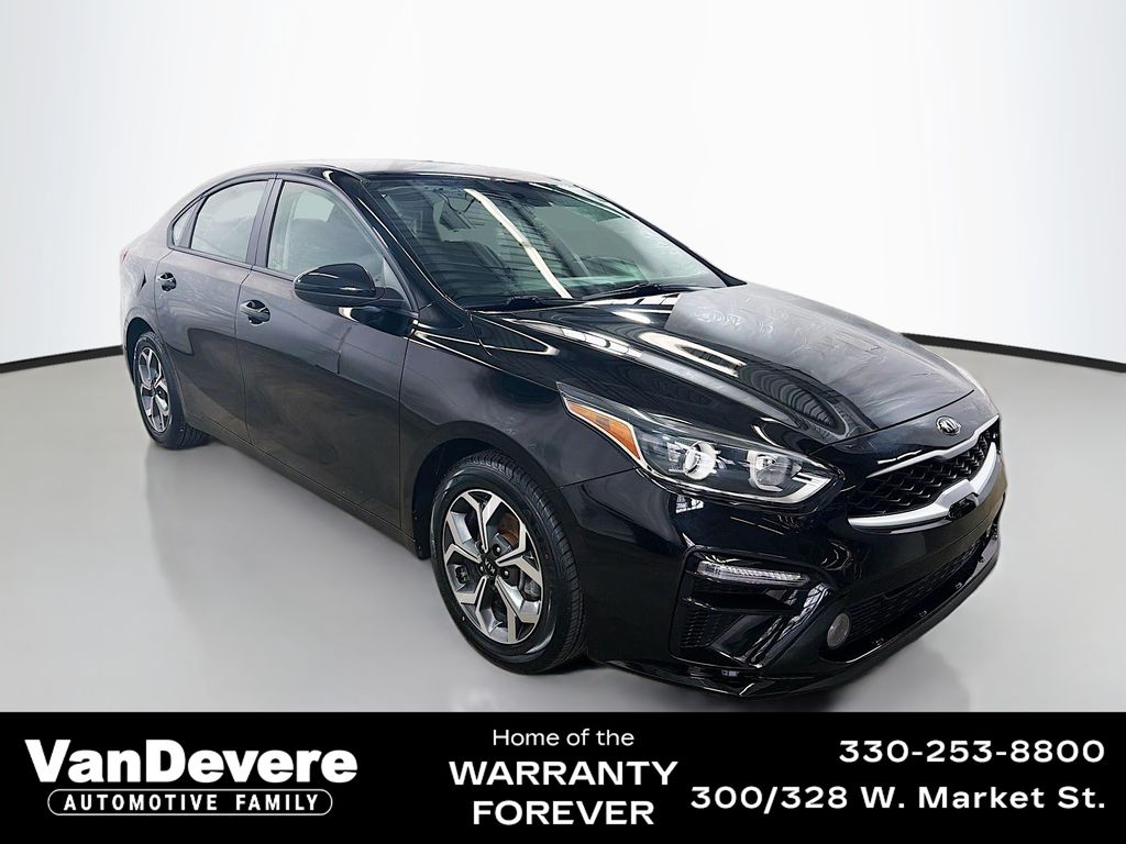 Aurora Black Pearl 2021 Kia Forte LXS FWD Sedan Front-Wheel Drive Continuously Variable Transmission