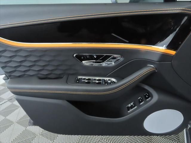 Thumbnail: 2025 Bentley Flying Spur - 25