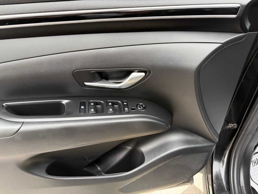 Thumbnail: 2023 Hyundai Tucson - 11