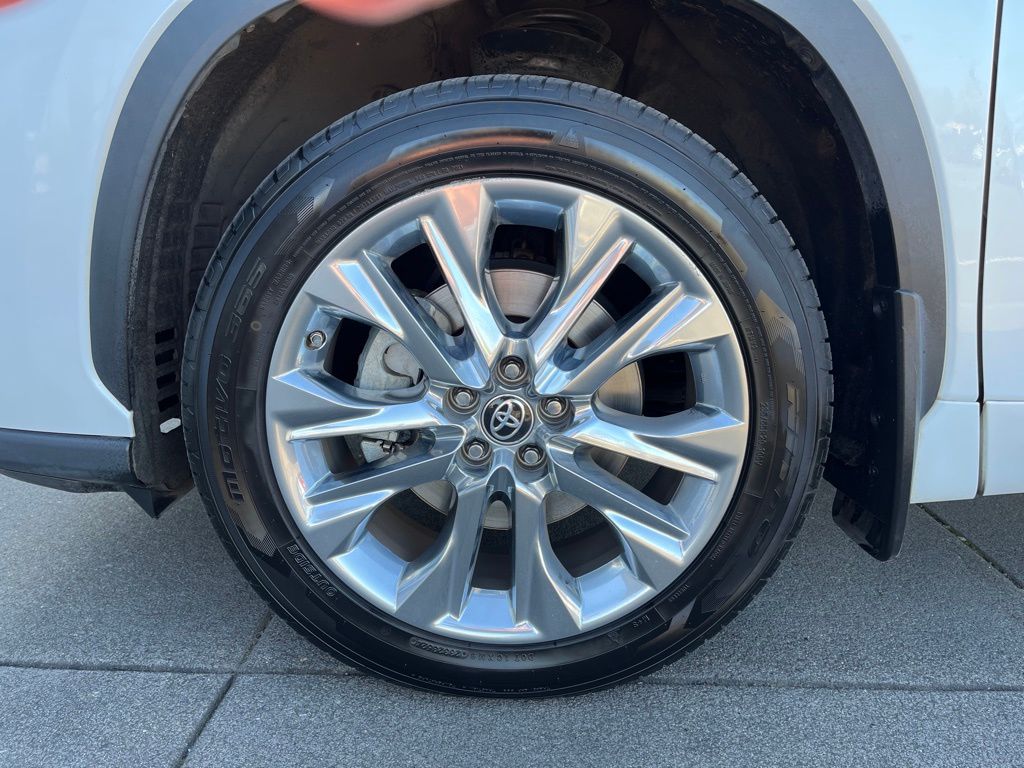 2022 Toyota Highlander Limited