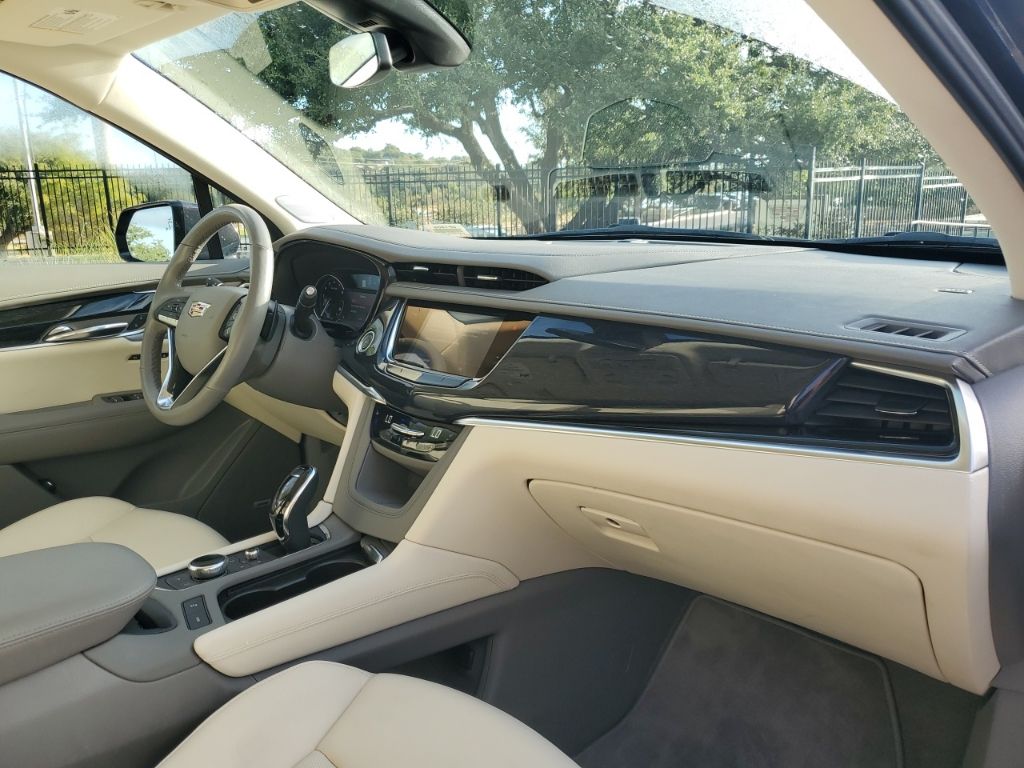 Used Car 2025 Cadillac Xt6  Premium Luxury For Sale Under $50,000 In Austin, Texas