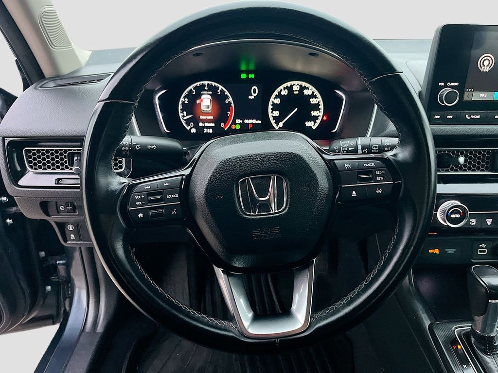 Used 2022 Black Honda EX-L image 11