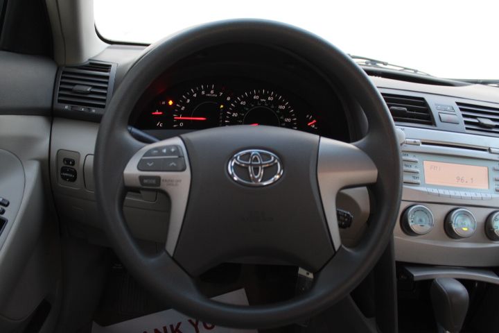 Used Car 2009 Toyota Camry  Le For Sale Under $10,000 In Georgetown, Texas
