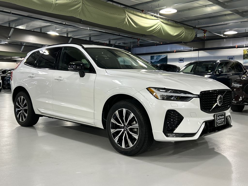 Crystal White 2024 Volvo XC60 SUV / Crossover All-Wheel Drive Automatic