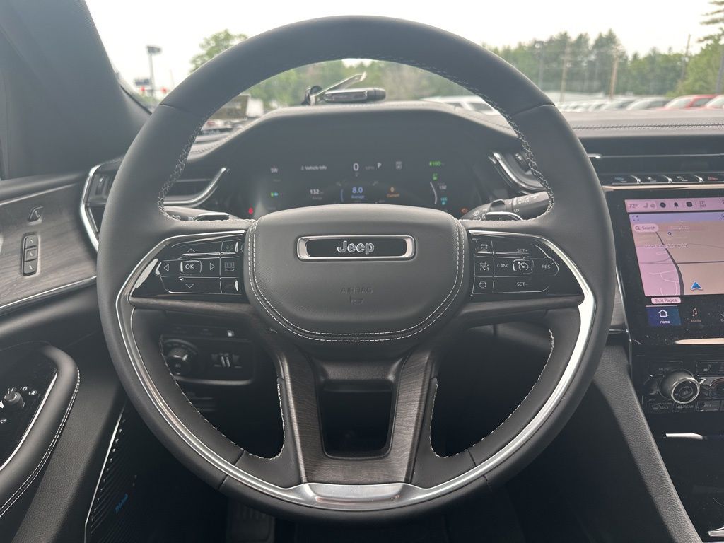 2023 Jeep Grand Cherokee Overland 4xe - Photo 22