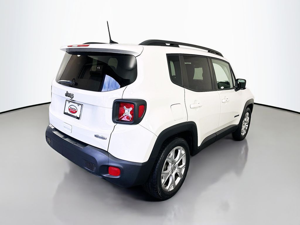 Thumbnail: 2019 Jeep Renegade - 5