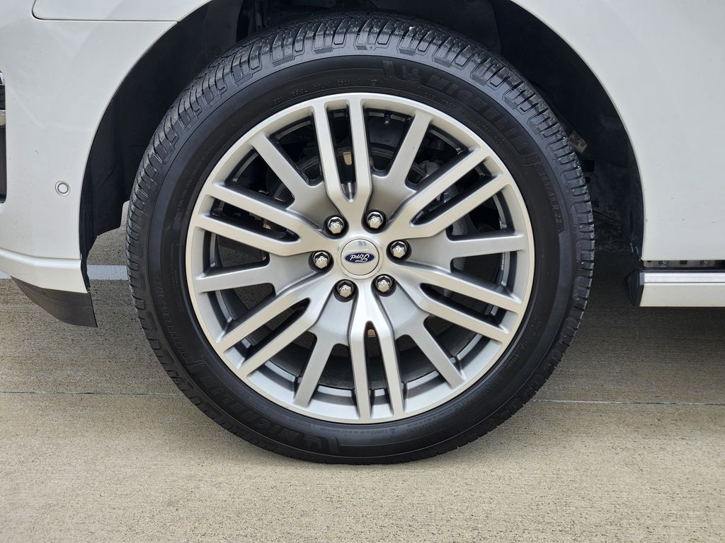 2022 Ford Expedition Platinum - 9