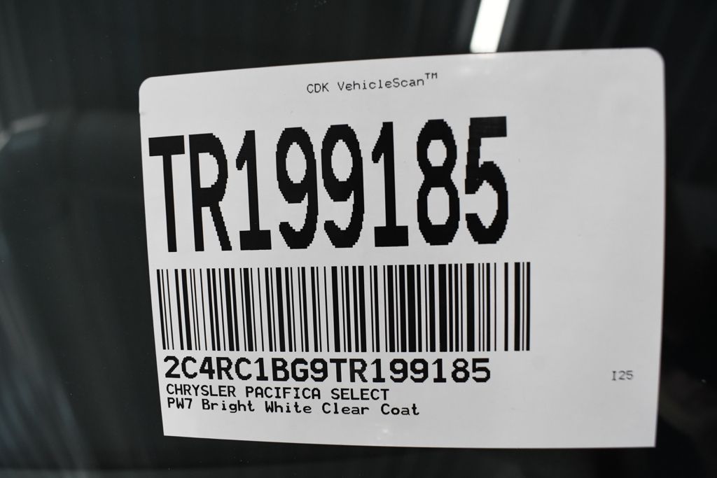 Used 2026 White Chrysler Select image 42