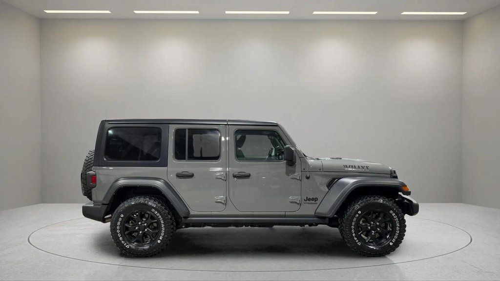 Used 2021 Sting-Gray Clearcoat Jeep Unlimited Willys image 2