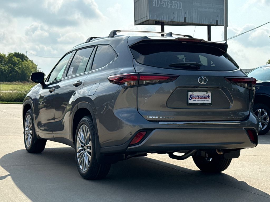 Used 2026 Toyota Highlander SUV