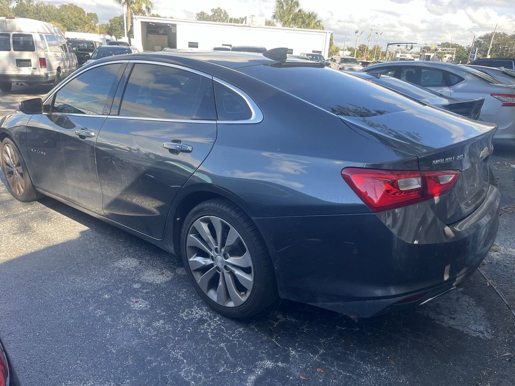 2018 Chevrolet Malibu Premier 4