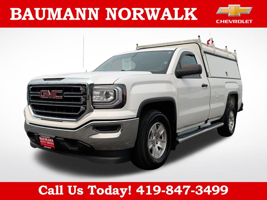 Summit White 2017 GMC Sierra 1500 Pickup Truck 4X2 6-Speed Automatic Overdrive