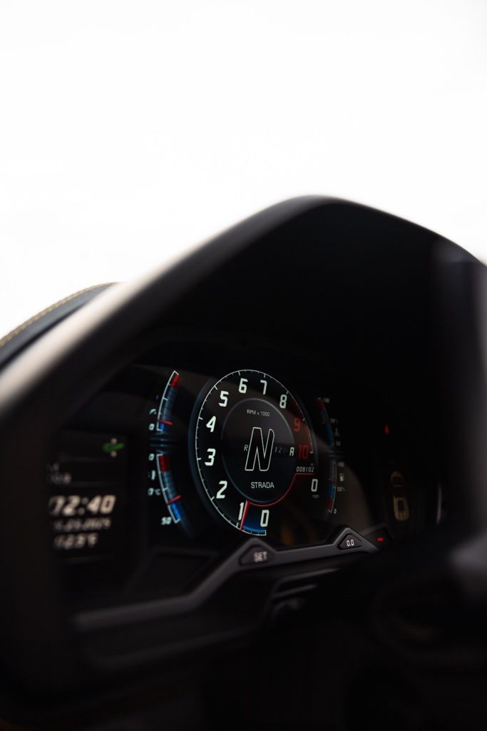 Thumbnail: 2019 Lamborghini Aventador - 20