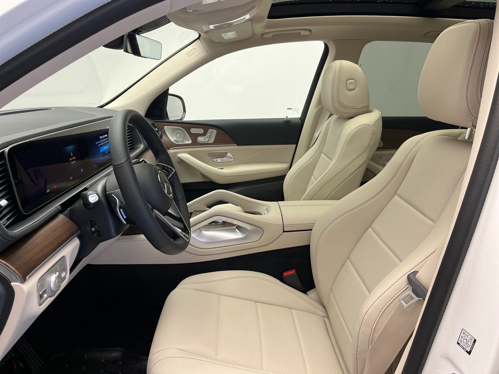 Thumbnail: 2026 Mercedes-Benz GLE - 12