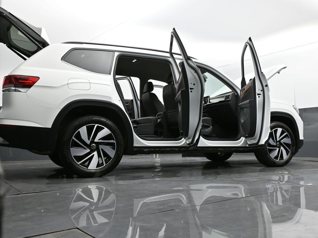 2024 Volkswagen Atlas SE 4Motion