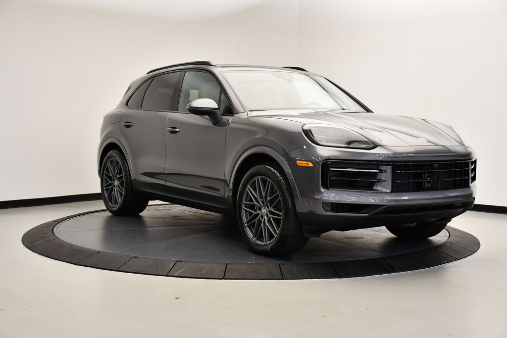 Thumbnail: 2025 Porsche Cayenne - 9