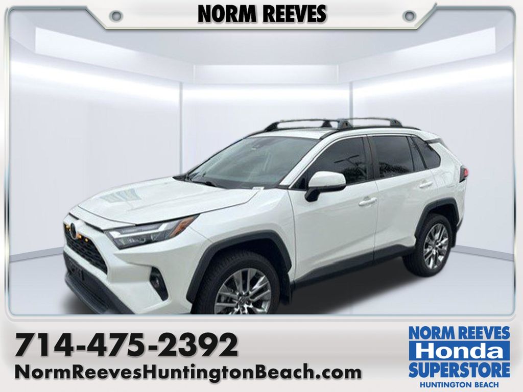 White (Blizzard Pearl) 2022 Toyota RAV4 SUV / Crossover Front-Wheel Drive 8-Speed Automatic